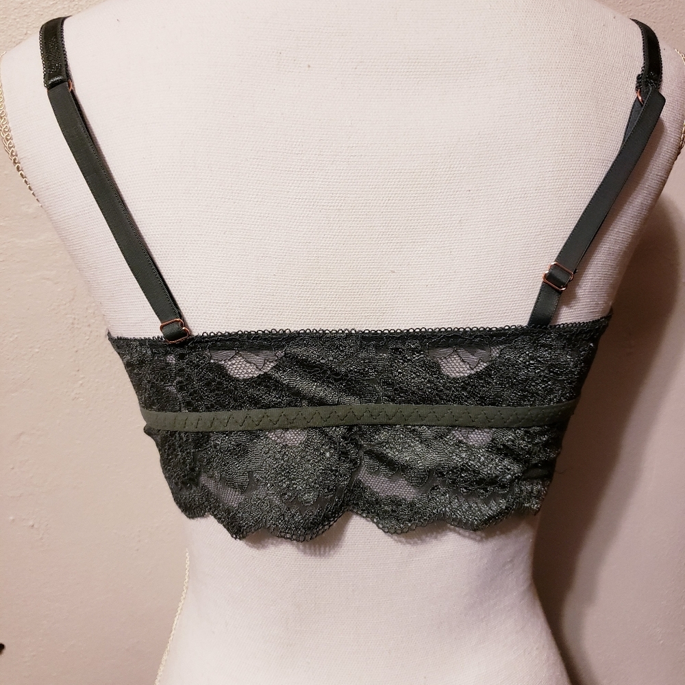 Modcloth Lacy bralette - Picture 7 of 7